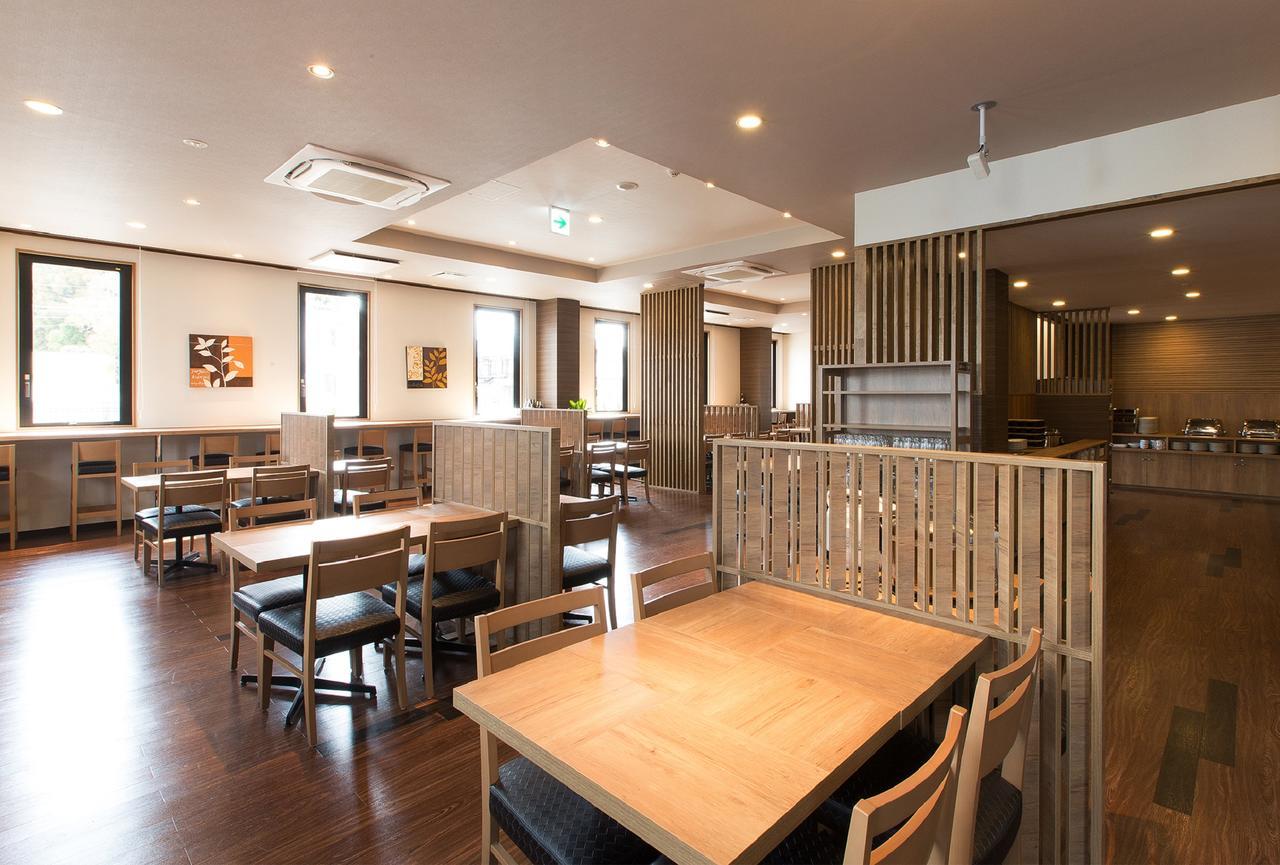 โรงแรมรูท อินน์ ฮิงะชิโอมิ โยะไกชิ เอกิมะเอะ Yokaichi ภายนอก รูปภาพ